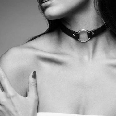 Collana BDSM Vegana Regolabile per Look Audaci e Bondage
